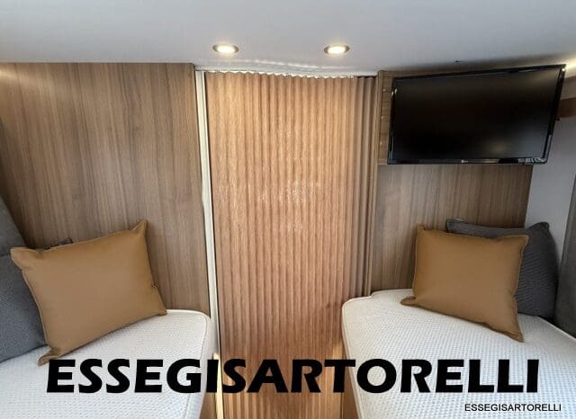 ADRIA CORAL XL A 670 SL AUTOMATICO 2022 FIAT 5 POSTI GARAGE pieno