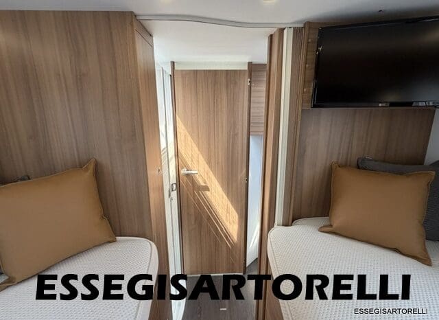 ADRIA CORAL XL A 670 SL AUTOMATICO 2022 FIAT 5 POSTI GARAGE pieno