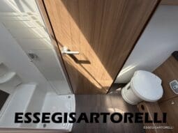ADRIA CORAL XL A 670 SL AUTOMATICO 2022 FIAT 5 POSTI GARAGE pieno