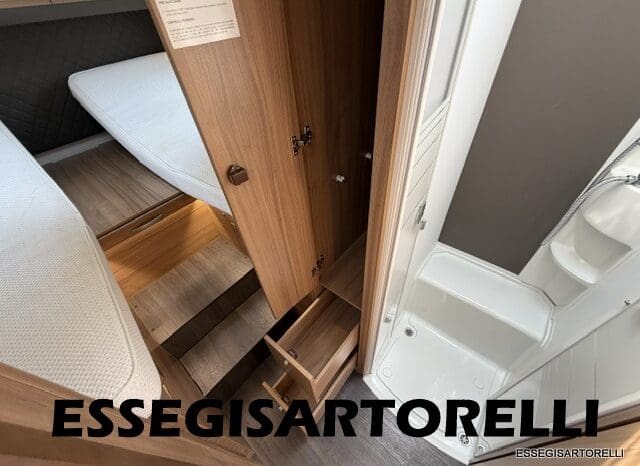 ADRIA CORAL XL A 670 SL AUTOMATICO 2022 FIAT 5 POSTI GARAGE pieno