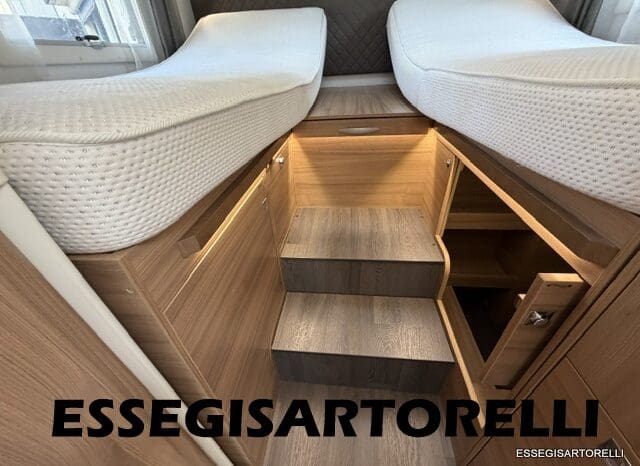 ADRIA CORAL XL A 670 SL AUTOMATICO 2022 FIAT 5 POSTI GARAGE pieno