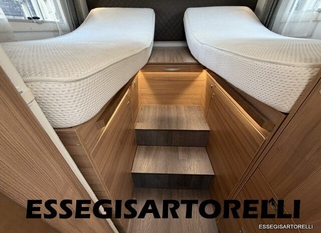 ADRIA CORAL XL A 670 SL AUTOMATICO 2022 FIAT 5 POSTI GARAGE pieno
