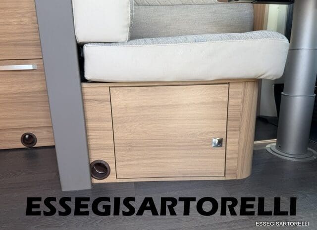 ADRIA CORAL XL A 670 SL AUTOMATICO 2022 FIAT 5 POSTI GARAGE pieno