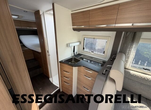 ADRIA CORAL XL A 670 SL AUTOMATICO 2022 FIAT 5 POSTI GARAGE pieno