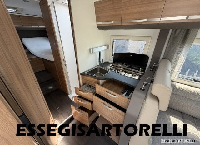ADRIA CORAL XL A 670 SL AUTOMATICO 2022 FIAT 5 POSTI GARAGE pieno