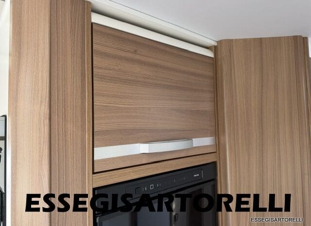 ADRIA CORAL XL A 670 SL AUTOMATICO 2022 FIAT 5 POSTI GARAGE pieno