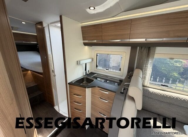 ADRIA CORAL XL A 670 SL AUTOMATICO 2022 FIAT 5 POSTI GARAGE pieno