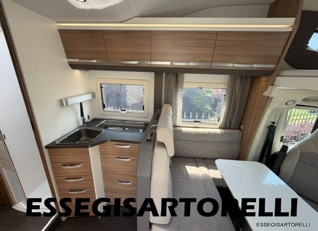 ADRIA CORAL XL A 670 SL AUTOMATICO 2022 FIAT 5 POSTI GARAGE pieno