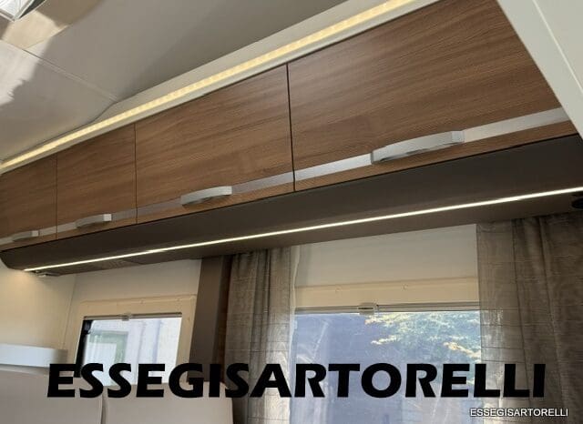 ADRIA CORAL XL A 670 SL AUTOMATICO 2022 FIAT 5 POSTI GARAGE pieno
