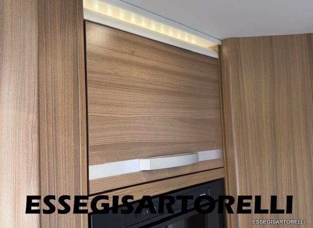 ADRIA CORAL XL A 670 SL AUTOMATICO 2022 FIAT 5 POSTI GARAGE pieno