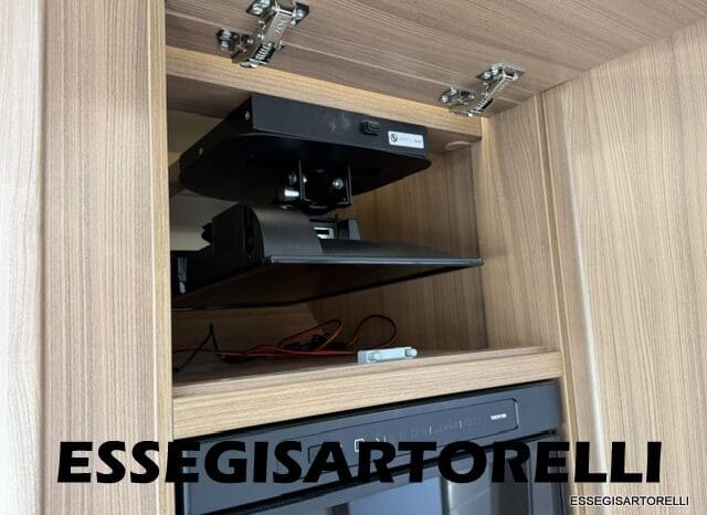 ADRIA CORAL XL A 670 SL AUTOMATICO 2022 FIAT 5 POSTI GARAGE pieno