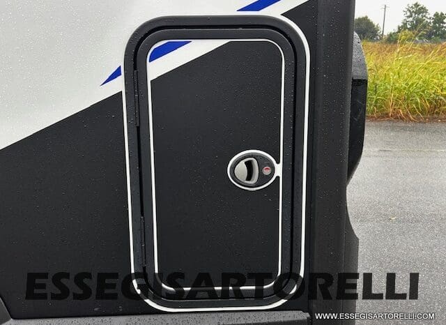 CHAUSSON NEW X 650 MY ’26 GARAGE E BASCULANTE (636 x 210 cm) pieno