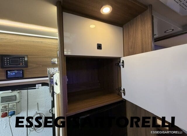 MOTORHOME TOP DI GAMMA ARCA EUROPA H 745 GLC STRAFULL 180 CV AUTOMATICO 12/2024 KM 6.626 pieno
