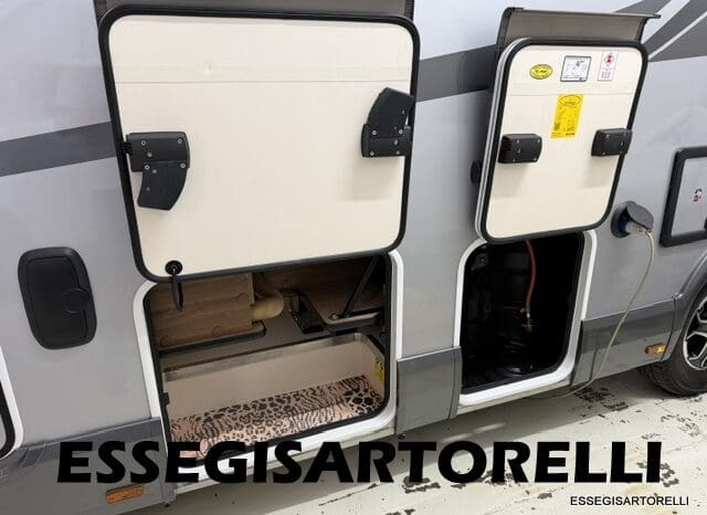 MOTORHOME TOP DI GAMMA ARCA EUROPA H 745 GLC STRAFULL 180 CV AUTOMATICO 12/2024 KM 6.626 pieno