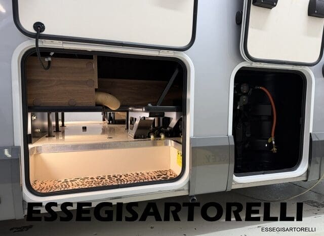 MOTORHOME TOP DI GAMMA ARCA EUROPA H 745 GLC STRAFULL 180 CV AUTOMATICO 12/2024 KM 6.626 pieno
