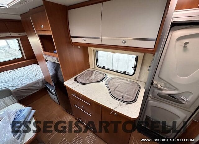 CARAVELAIR VENICIA 490 6 POSTI 2014 FULL 1.400 KG MOVER CLIMA MESTIC pieno