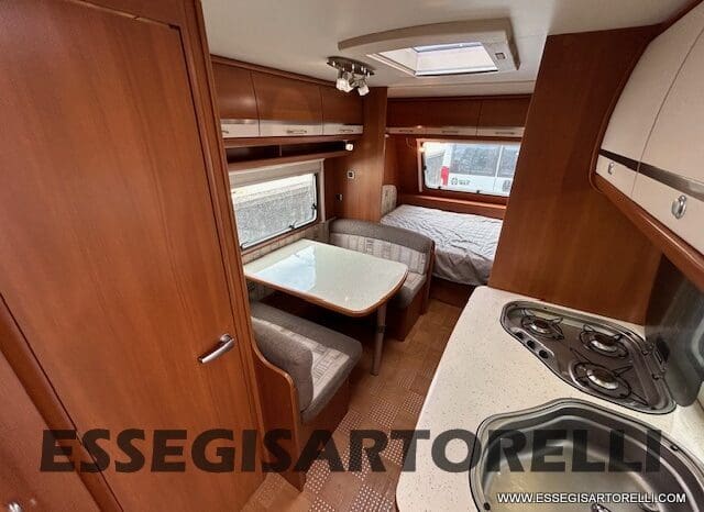 CARAVELAIR VENICIA 490 6 POSTI 2014 FULL 1.400 KG MOVER CLIMA MESTIC pieno
