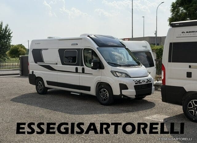 ADRIA NEW TWIN PLUS 600 SPB FAMILY DOPPIO MATRIMONIALE WEBASTO 599 CM 2026 pieno