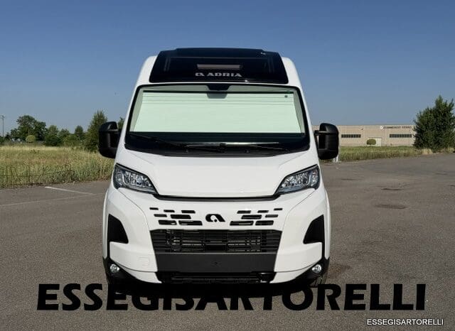 ADRIA NEW TWIN PLUS 600 SPB FAMILY DOPPIO MATRIMONIALE WEBASTO 599 CM 2026 pieno