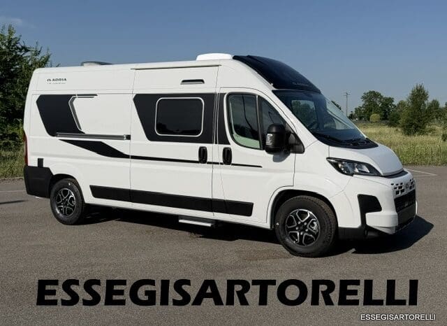 ADRIA NEW TWIN PLUS 600 SPB FAMILY DOPPIO MATRIMONIALE WEBASTO 599 CM 2026 pieno