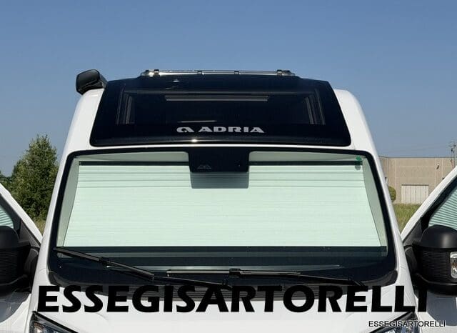 ADRIA TWIN SUPREME EDITION 600 SPB AUTOMATICO AT8 599 CM ADAS 2026 pieno