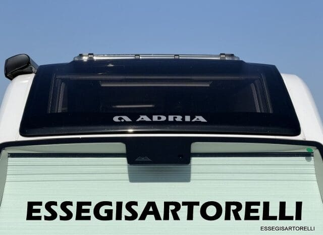 ADRIA TWIN SUPREME EDITION 600 SPB AUTOMATICO AT8 599 CM ADAS 2026 pieno