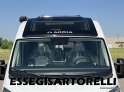 ADRIA TWIN SUPREME EDITION 600 SPB AUTOMATICO AT8 599 CM ADAS 2026 pieno