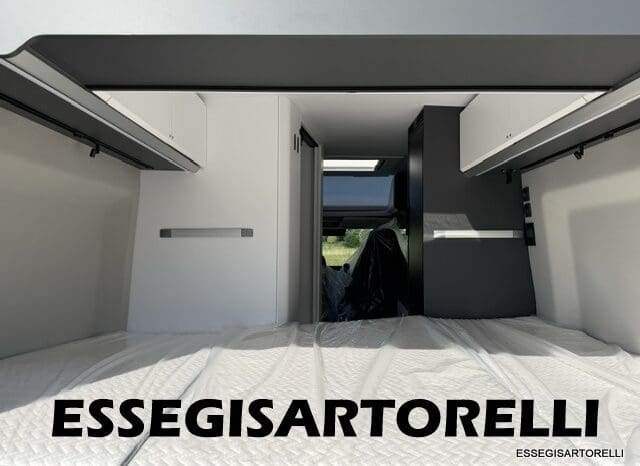 ADRIA TWIN SUPREME EDITION 600 SPB AUTOMATICO AT8 599 CM ADAS 2026 pieno