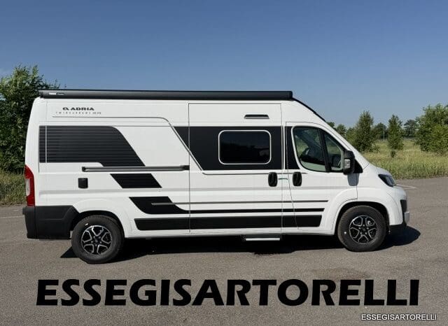 ADRIA TWIN SUPREME EDITION 600 SPB AUTOMATICO AT8 599 CM ADAS 2026 pieno