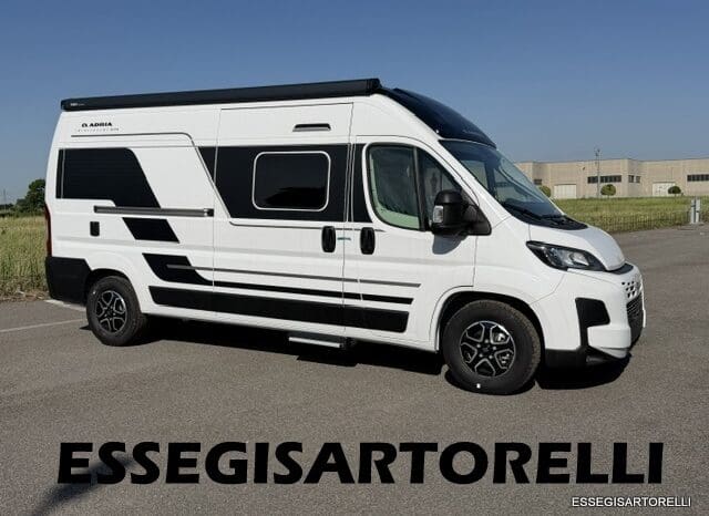 ADRIA TWIN SUPREME EDITION 600 SPB AUTOMATICO AT8 599 CM ADAS 2026 pieno