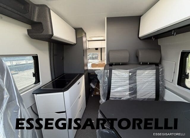 ADRIA TWIN SUPREME EDITION 600 SPB AUTOMATICO AT8 599 CM ADAS 2026 pieno