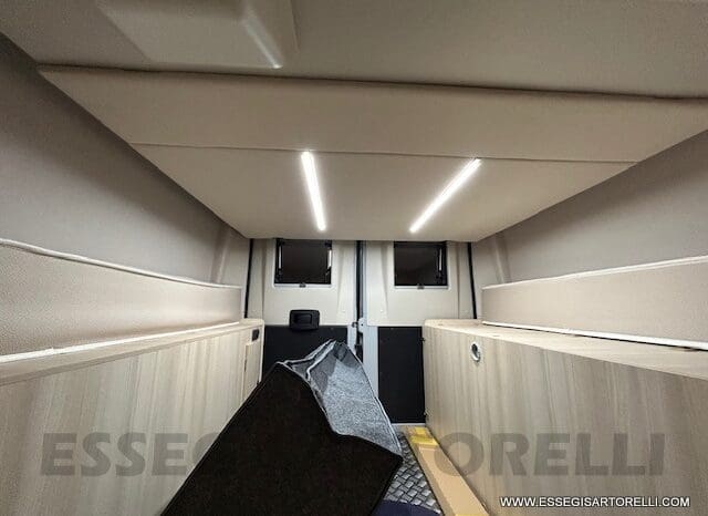 CHAUSSON SPORTLINE V 690 2026 FULL VAN 636 CM LETTO BASCULANTE pieno