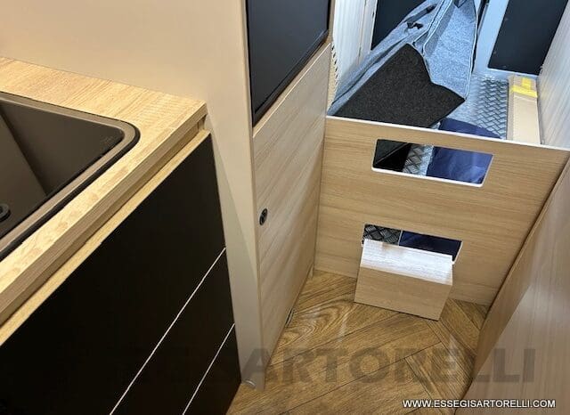 CHAUSSON SPORTLINE V 690 2026 FULL VAN 636 CM LETTO BASCULANTE pieno