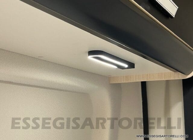 CHAUSSON SPORTLINE V 690 2026 FULL VAN 636 CM LETTO BASCULANTE pieno