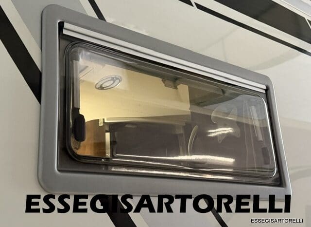 LAIKA ECOVIP 690 MOTORHOME 699 CM 12/2016 FULL OPTIONAL 150 CV POWER pieno