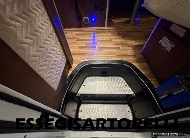 LAIKA ECOVIP 690 MOTORHOME 699 CM 12/2016 FULL OPTIONAL 150 CV POWER pieno