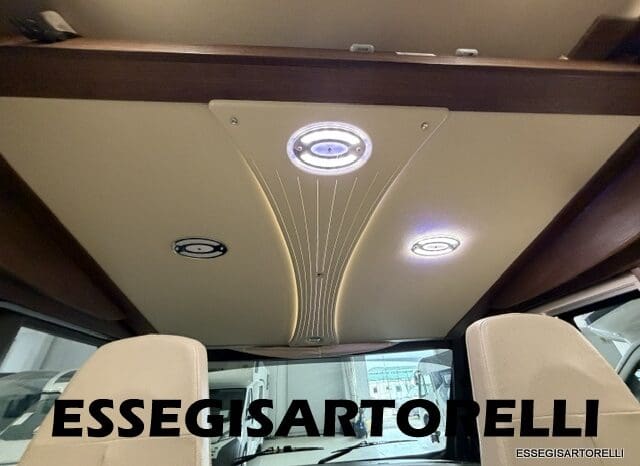 LAIKA ECOVIP 690 MOTORHOME 699 CM 12/2016 FULL OPTIONAL 150 CV POWER pieno
