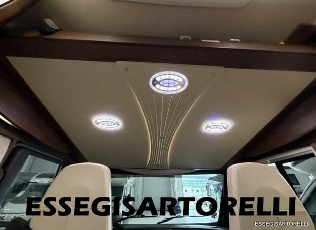 LAIKA ECOVIP 690 MOTORHOME 699 CM 12/2016 FULL OPTIONAL 150 CV POWER pieno