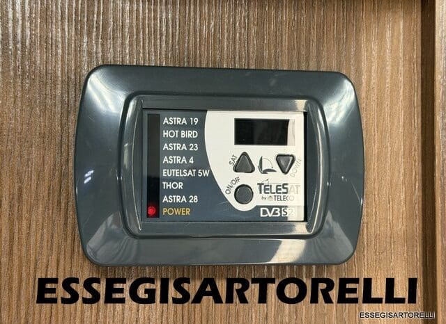 LAIKA ECOVIP 690 MOTORHOME 699 CM 12/2016 FULL OPTIONAL 150 CV POWER pieno