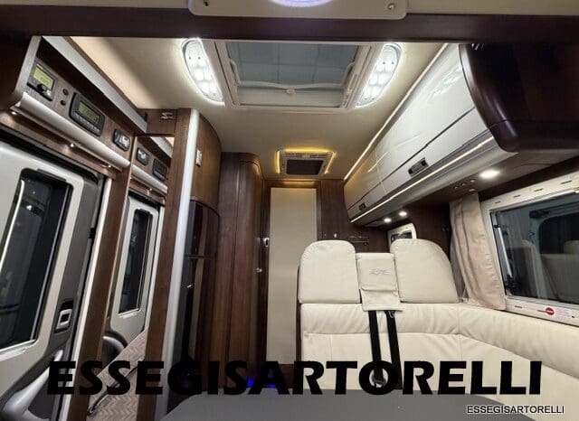 LAIKA ECOVIP 690 MOTORHOME 699 CM 12/2016 FULL OPTIONAL 150 CV POWER pieno