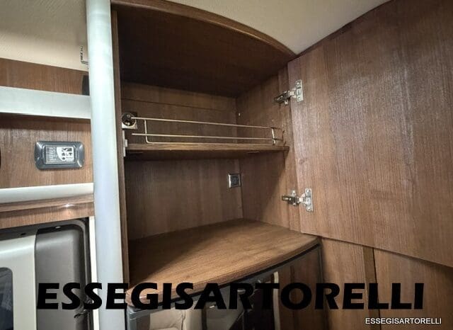 LAIKA ECOVIP 690 MOTORHOME 699 CM 12/2016 FULL OPTIONAL 150 CV POWER pieno