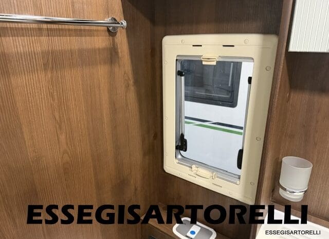 LAIKA ECOVIP 690 MOTORHOME 699 CM 12/2016 FULL OPTIONAL 150 CV POWER pieno