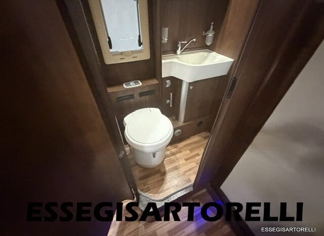 LAIKA ECOVIP 690 MOTORHOME 699 CM 12/2016 FULL OPTIONAL 150 CV POWER pieno