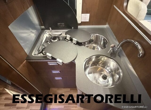 LAIKA ECOVIP 690 MOTORHOME 699 CM 12/2016 FULL OPTIONAL 150 CV POWER pieno