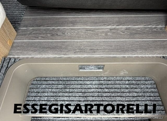 ROLLER TEAM ZEFIRO 284 TL FULL 2022 UNIPROPR. GEMELLI E BASCULANTE pieno