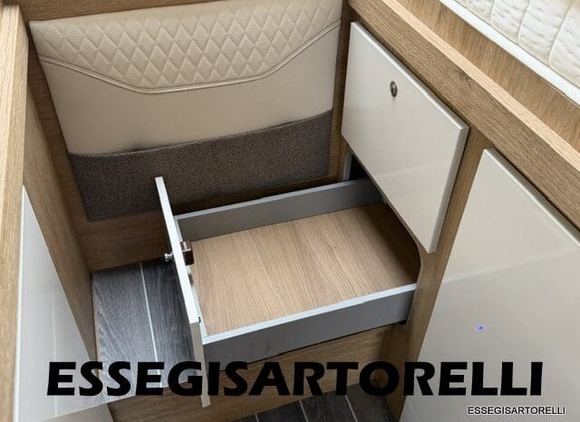 ROLLER TEAM ZEFIRO 284 TL FULL 2022 UNIPROPR. GEMELLI E BASCULANTE pieno