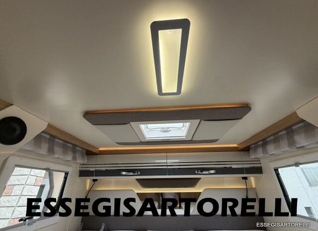 ROLLER TEAM ZEFIRO 284 TL FULL 2022 UNIPROPR. GEMELLI E BASCULANTE pieno