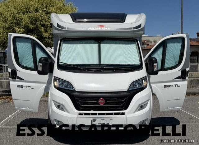 ROLLER TEAM ZEFIRO 284 TL FULL 2022 UNIPROPR. GEMELLI E BASCULANTE pieno