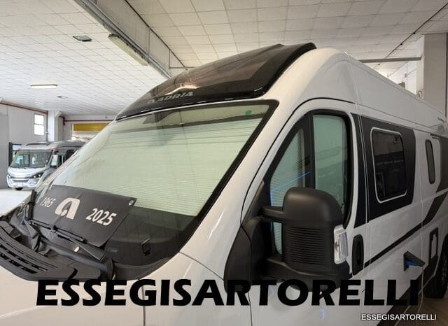 ADRIA NEW TWIN PLUS 600 SPB FAMILY DOPPIO MATRIMONIALE WEBASTO 599 CM 2026 pieno