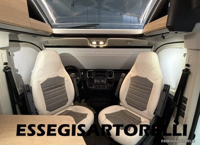 ADRIA NEW TWIN PLUS 600 SPB FAMILY DOPPIO MATRIMONIALE WEBASTO 599 CM 2026 pieno